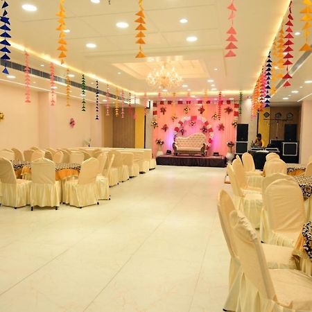 Hotel Kapson Palace Bareilly Extérieur photo