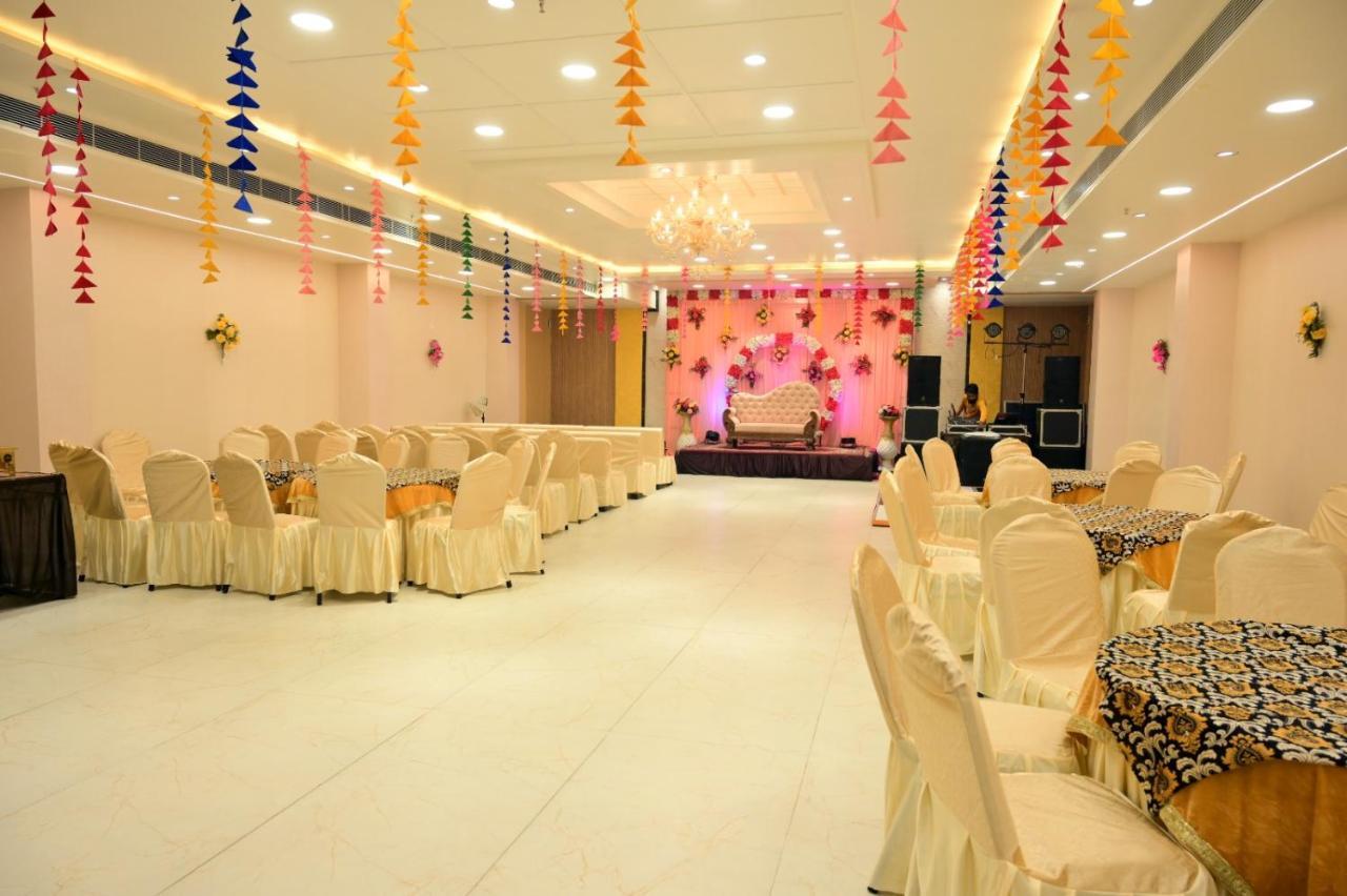 Hotel Kapson Palace Bareilly Extérieur photo