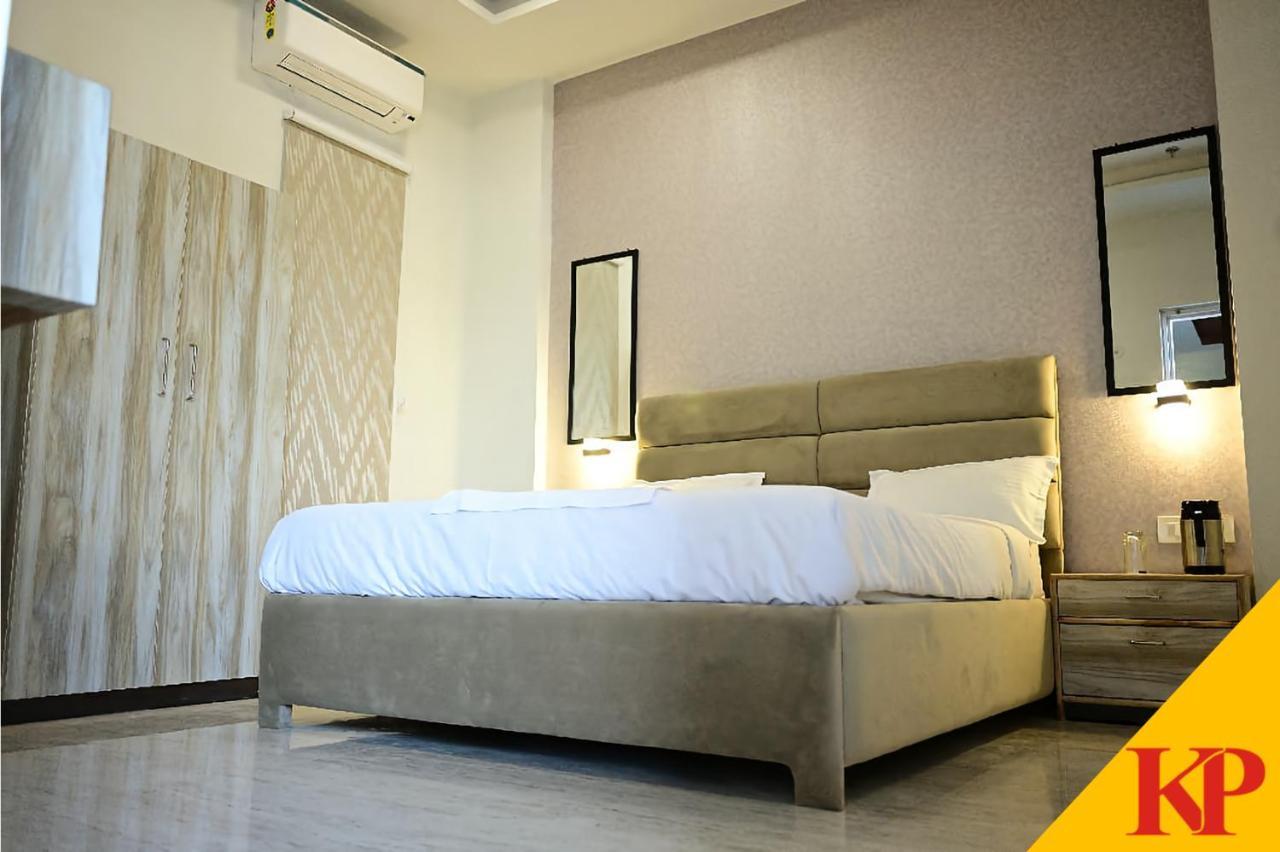 Hotel Kapson Palace Bareilly Extérieur photo